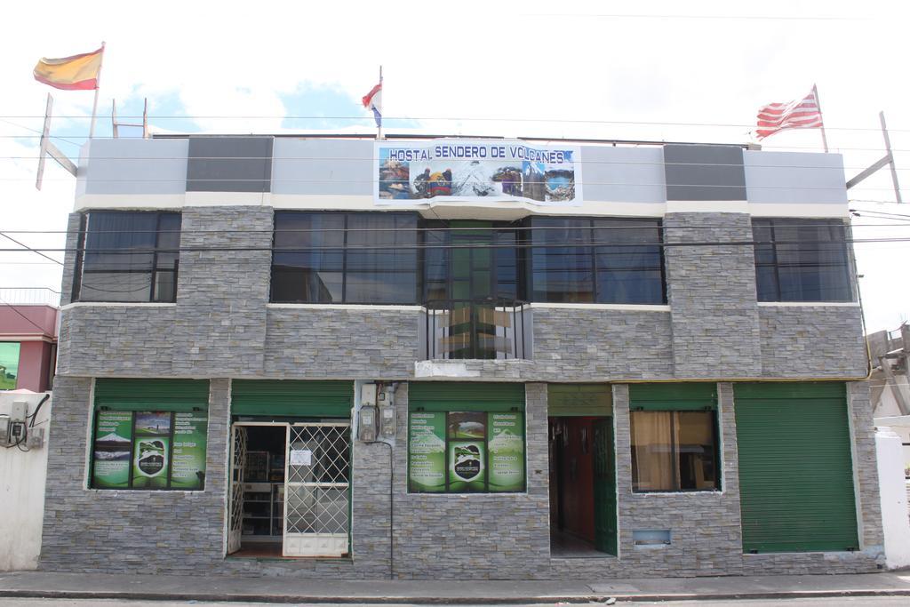 Hostel Sendero De Volcanes Latacunga Extérieur photo
