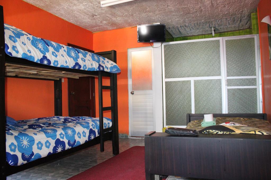 Hostel Sendero De Volcanes Latacunga Extérieur photo
