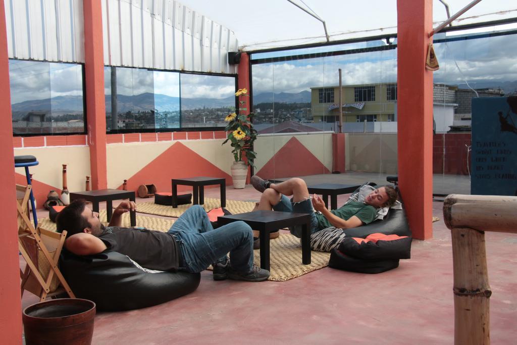 Hostel Sendero De Volcanes Latacunga Extérieur photo